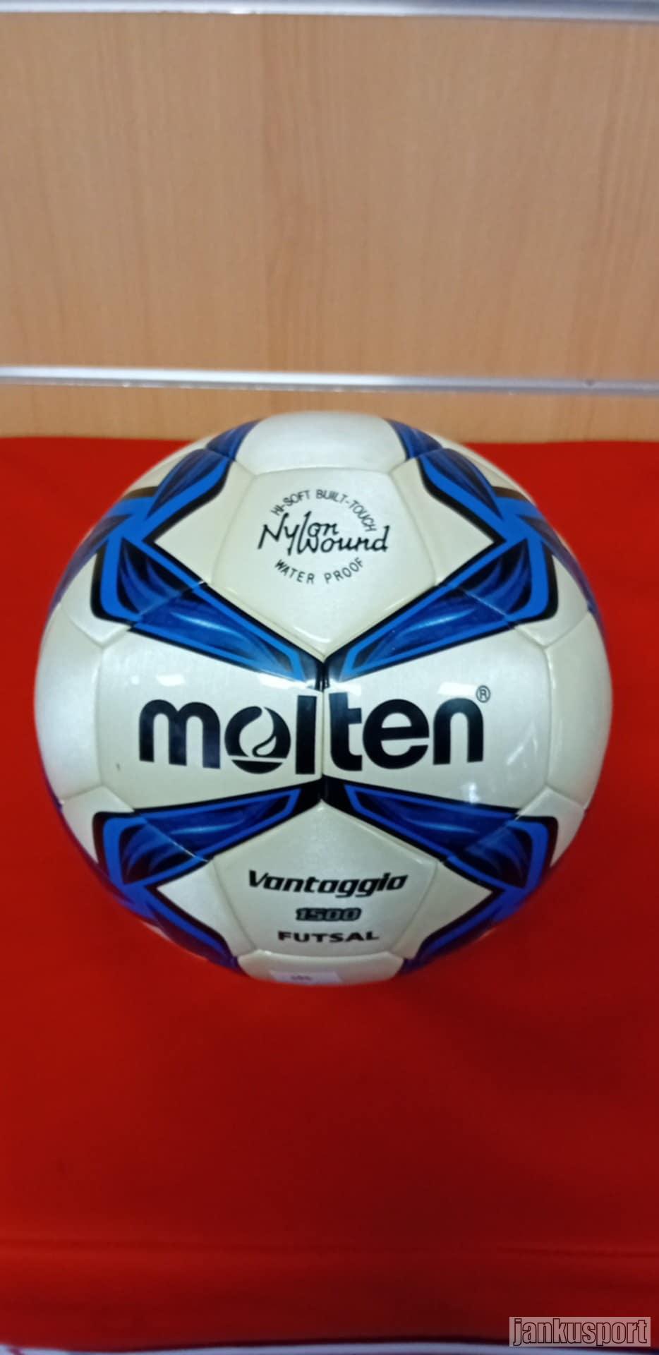 Míč futsal Molten nový
