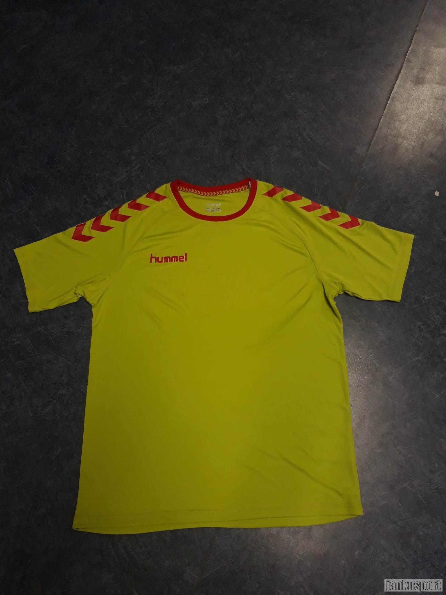 Dres Hummel Training
