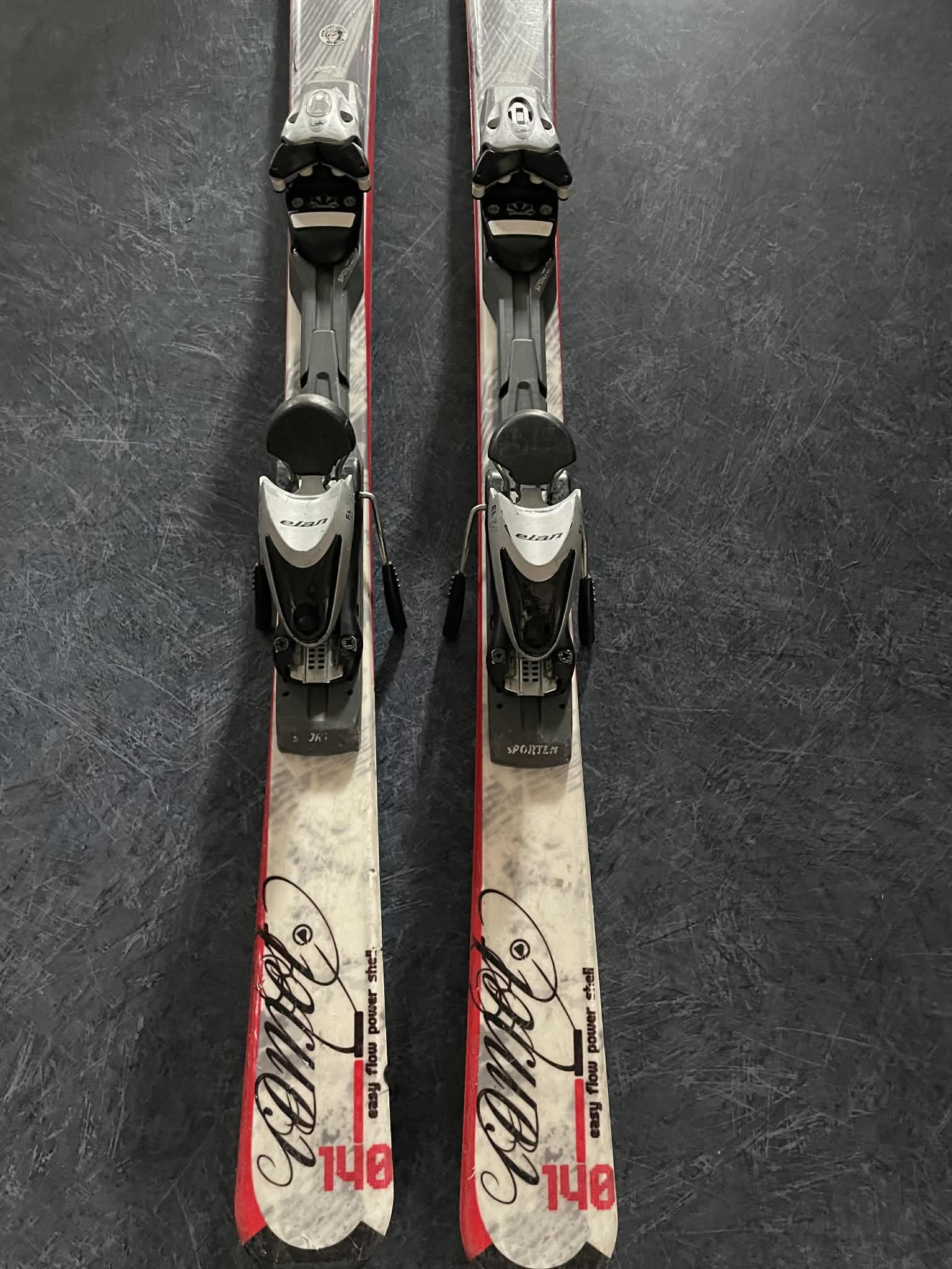 Lyže Sporten 140cm po servisu