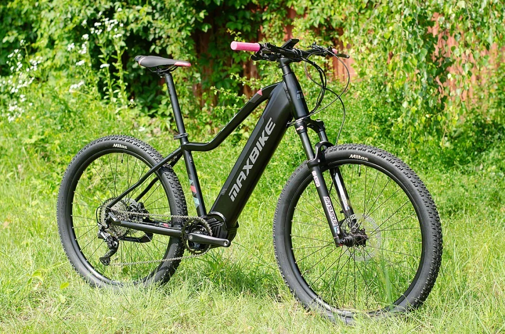 FREYA 2.1 černá