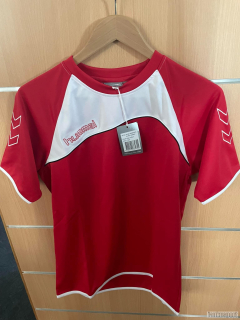 dres Hummel nový