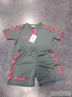 Dívčí souprava Hummel
